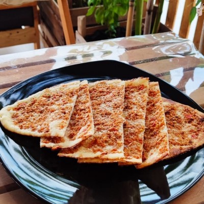 GLUTENSİZ KIYMALI PİDE
